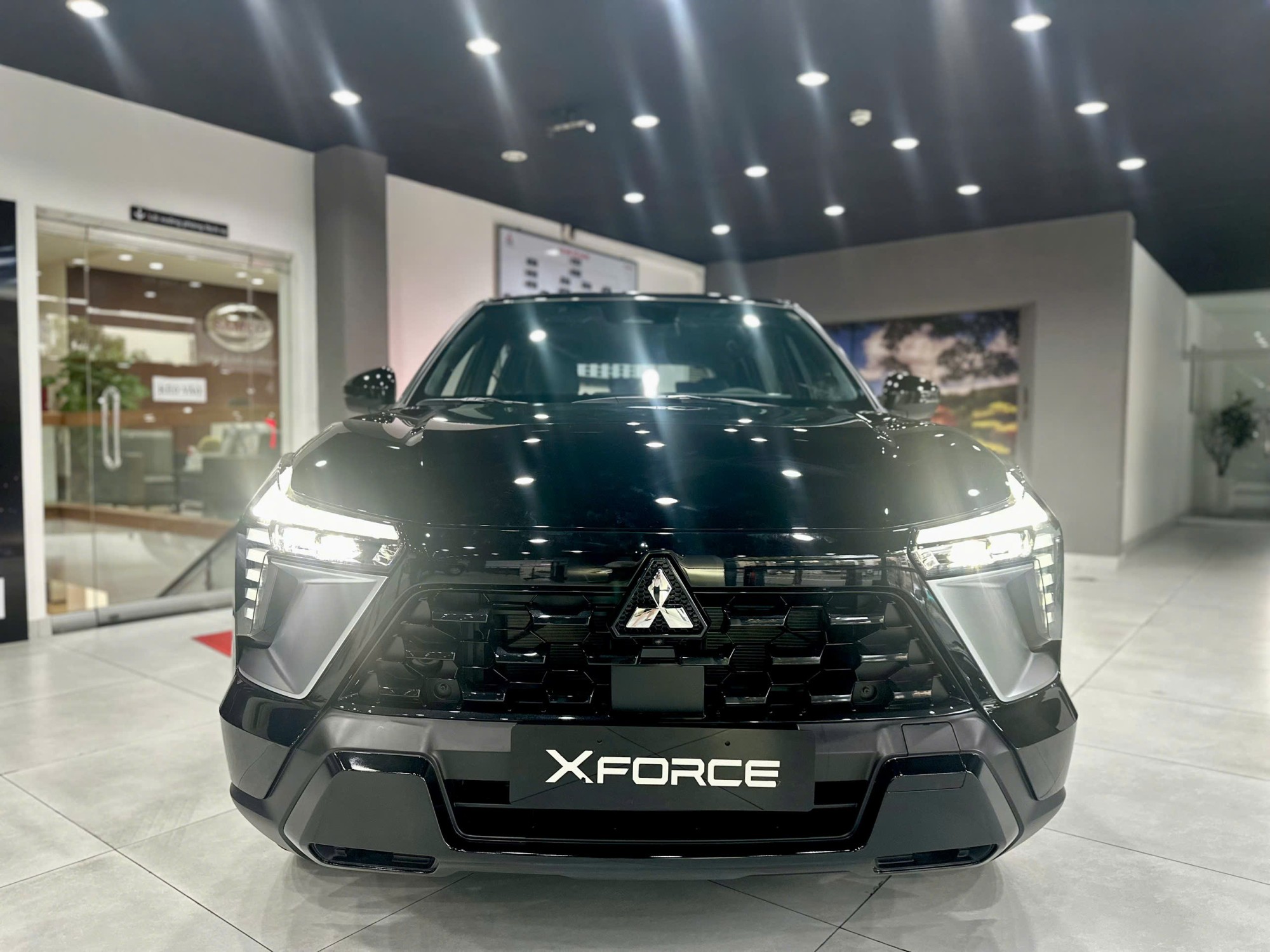 Mitsubishi XForce